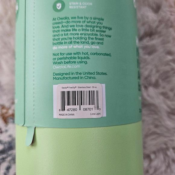 Owala Lime Light Base with Alpine Sport Lid 32 oz Water Bottle - Picture 4 of 6